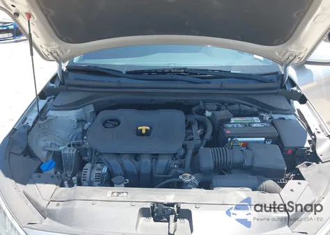 2020 Hyundai Elantra Sel from USA, damaged, VIN 5NPD84LF2LH567836